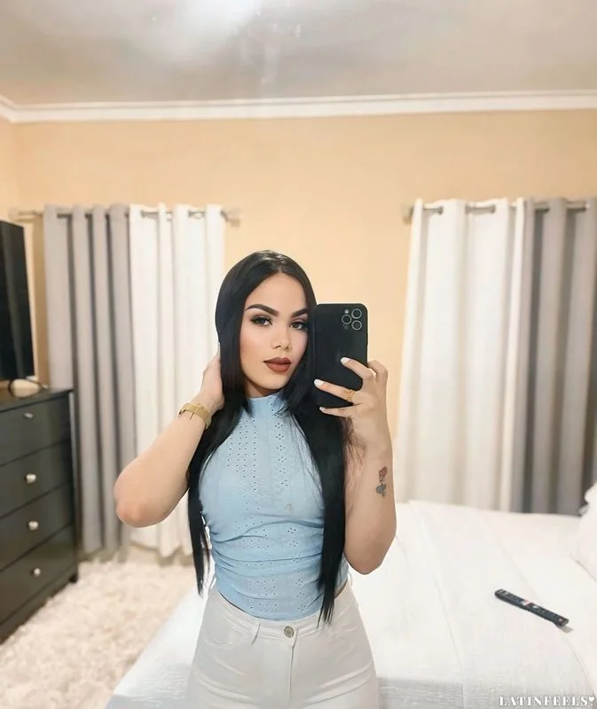 Cesilia Carolina, 26